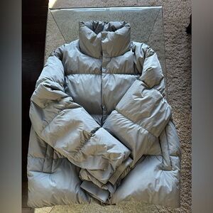 COS down puffer jacket grey/silver XL NWOT